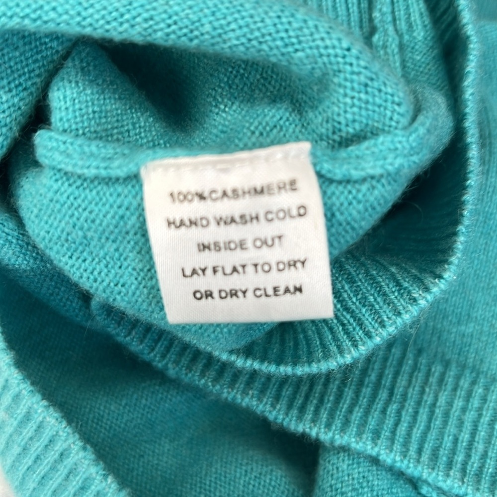 Lingua Franca girls sweater cashmere embroidered It’s Cool to be Kind turquoise - Picture 7 of 7